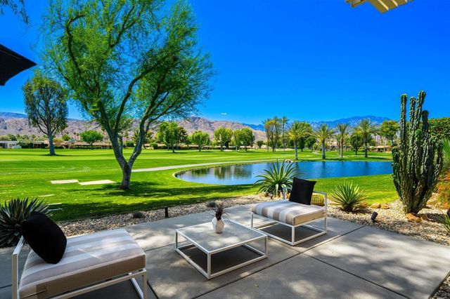 7 Wesleyan Court, Rancho Mirage, CA 92270