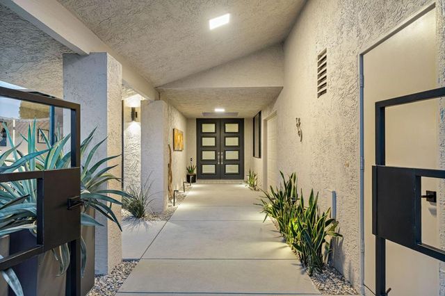 7 Wesleyan Court, Rancho Mirage, CA 92270