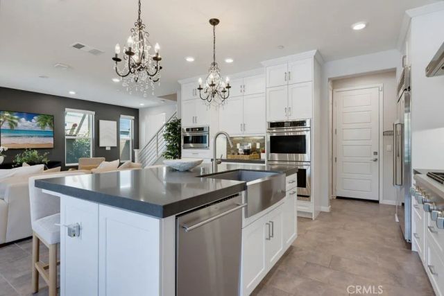 141 Tribeca, Irvine, CA 92612