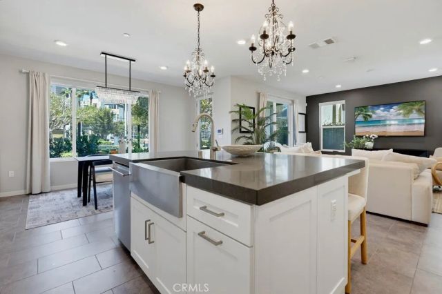 141 Tribeca, Irvine, CA 92612