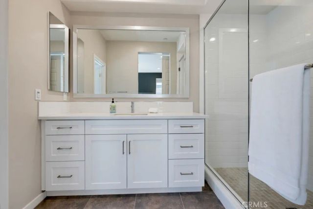 141 Tribeca, Irvine, CA 92612