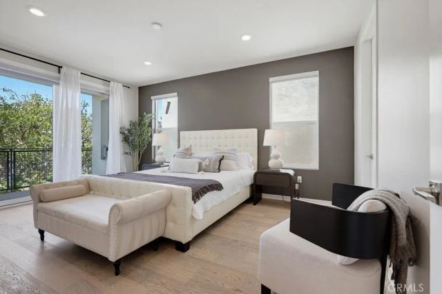 141 Tribeca, Irvine, CA 92612