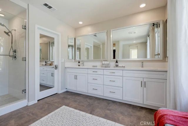 141 Tribeca, Irvine, CA 92612