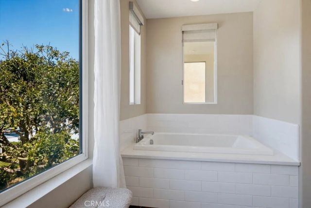 141 Tribeca, Irvine, CA 92612