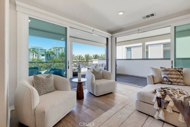 141 Tribeca, Irvine, CA 92612