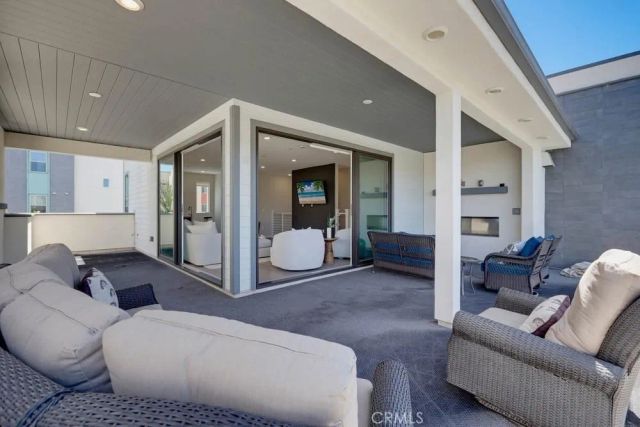 141 Tribeca, Irvine, CA 92612