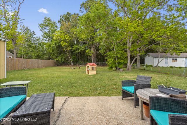 113 Alicia Street, Pass Christian, MS 39571
