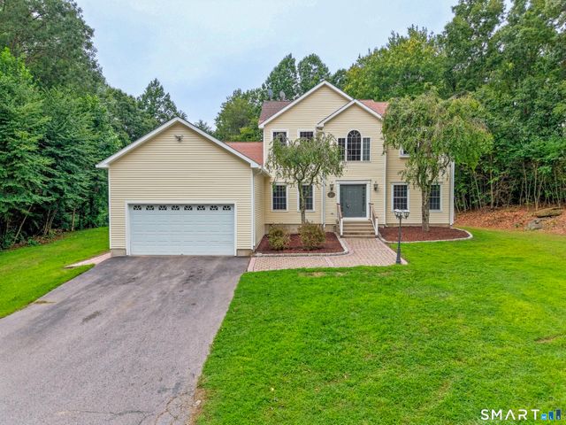 271 Forsyth Road, Salem, CT 06420
