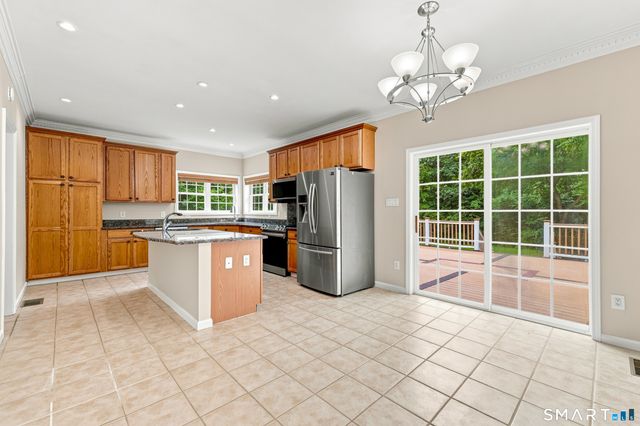 271 Forsyth Road, Salem, CT 06420