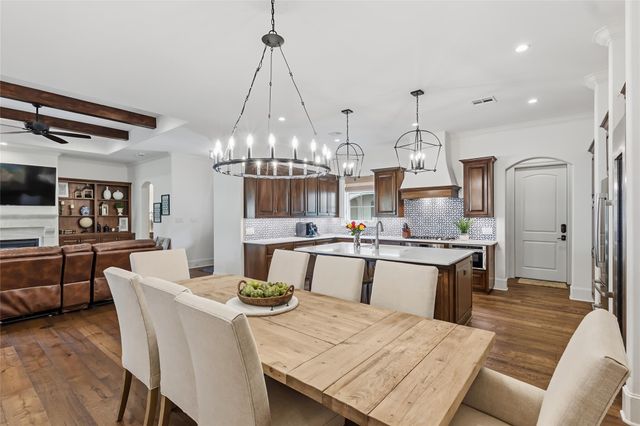 4229 Villaggio Court, Bryan, TX 77802