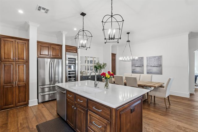 4229 Villaggio Court, Bryan, TX 77802