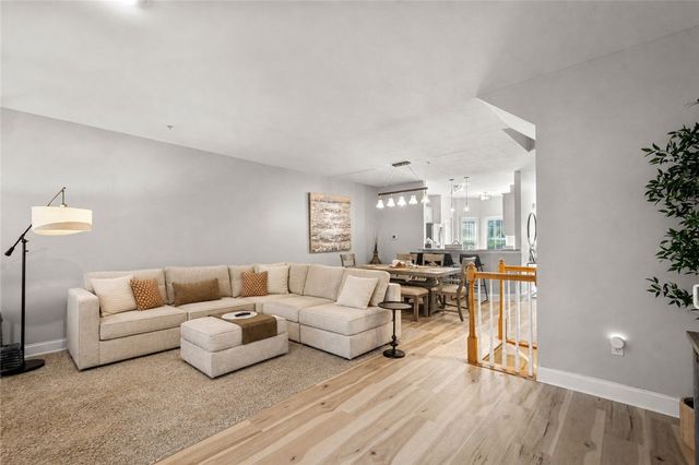 903 Royal Ct, North Strabane, PA 15317