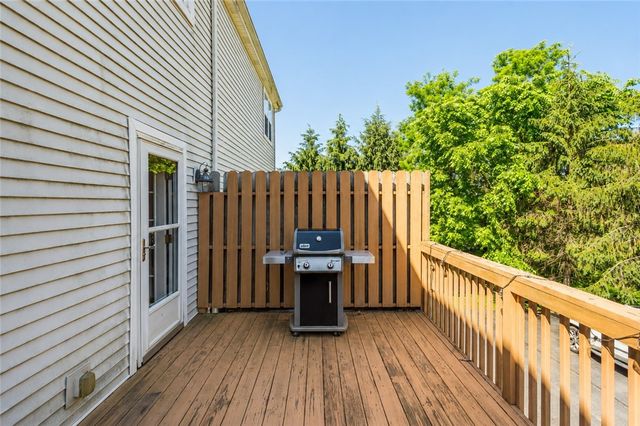 903 Royal Ct, North Strabane, PA 15317