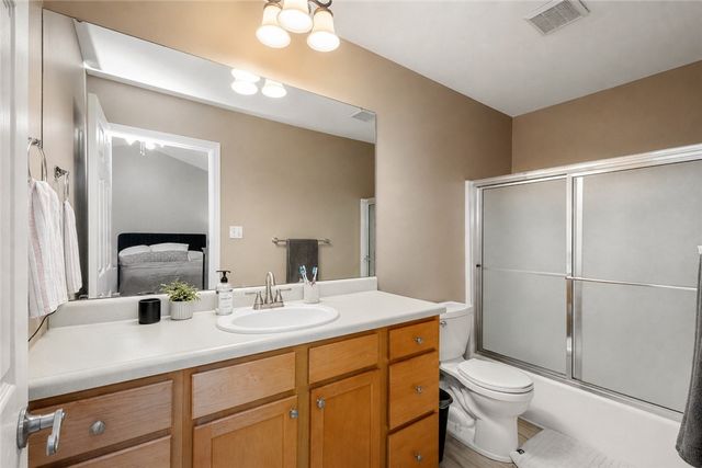 903 Royal Ct, North Strabane, PA 15317