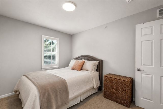 903 Royal Ct, North Strabane, PA 15317