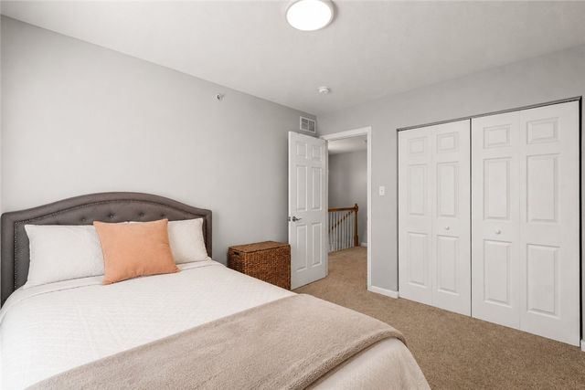 903 Royal Ct, North Strabane, PA 15317