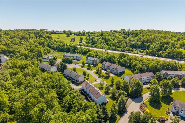 903 Royal Ct, North Strabane, PA 15317