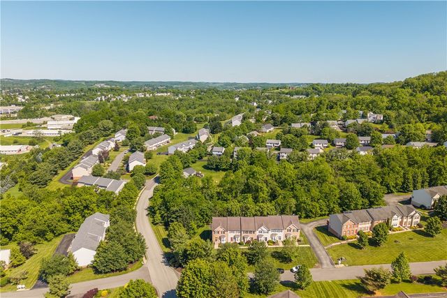 903 Royal Ct, North Strabane, PA 15317