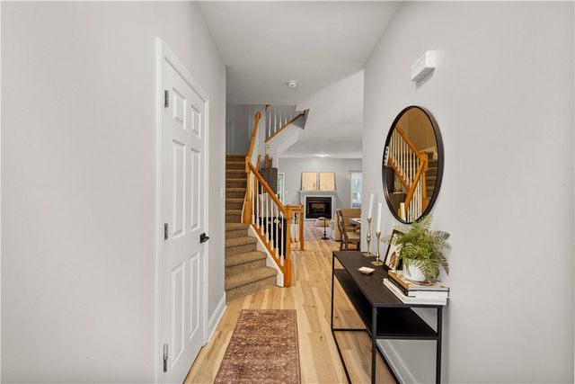 903 Royal Ct, North Strabane, PA 15317
