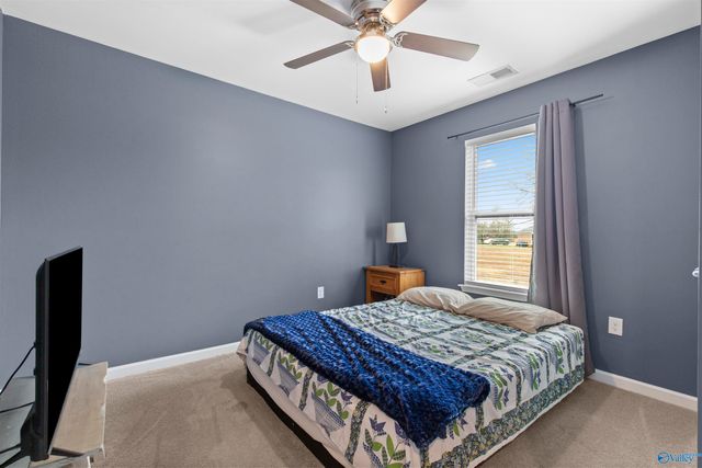 1213 Inglewood Circle, Athens, AL 35611