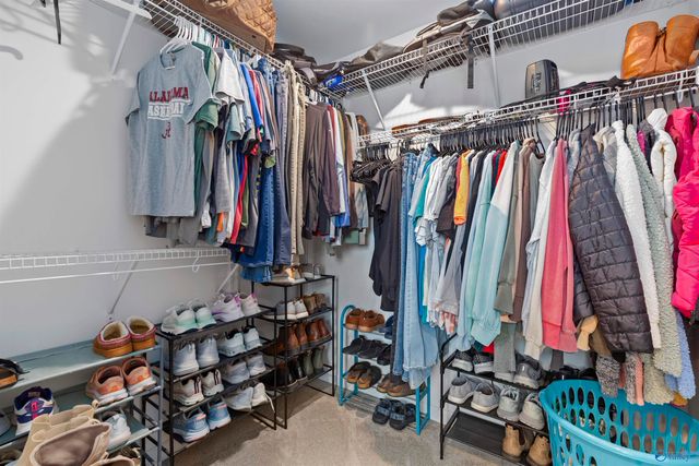 1213 Inglewood Circle, Athens, AL 35611