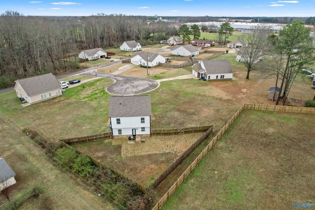 1213 Inglewood Circle, Athens, AL 35611