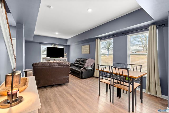 1213 Inglewood Circle, Athens, AL 35611