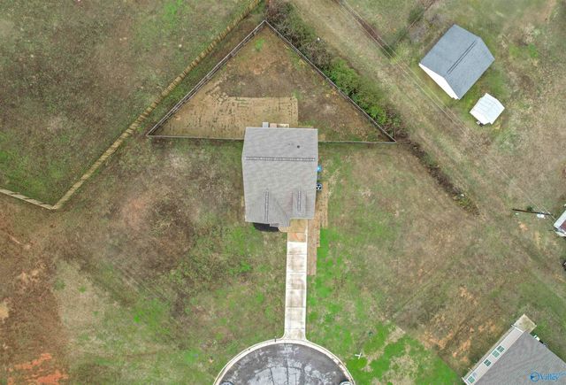 1213 Inglewood Circle, Athens, AL 35611