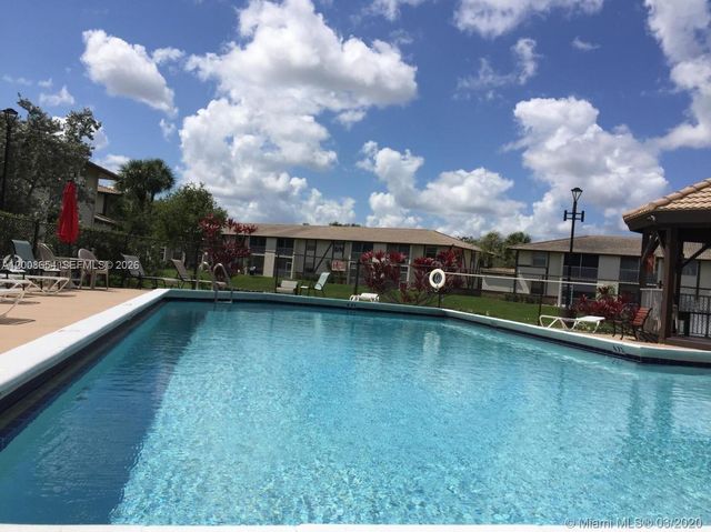 4116 NW 88th Ave 104, Coral Springs, FL 33065