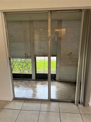 4116 NW 88th Ave 104, Coral Springs, FL 33065