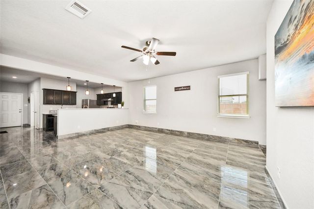 6003 Briarstone Bay Drive, Katy, TX 77449