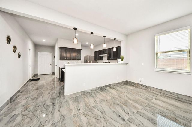 6003 Briarstone Bay Drive, Katy, TX 77449