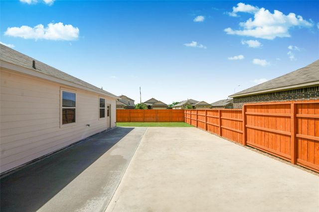 6003 Briarstone Bay Drive, Katy, TX 77449