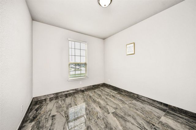 6003 Briarstone Bay Drive, Katy, TX 77449