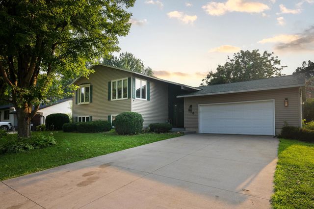 213 5th Street NE, Grand Meadow, MN 55936