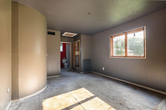 213 5th Street NE, Grand Meadow, MN 55936