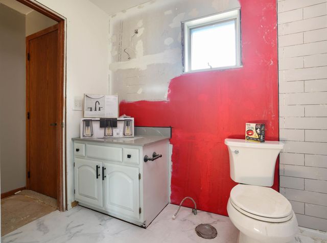 213 5th Street NE, Grand Meadow, MN 55936