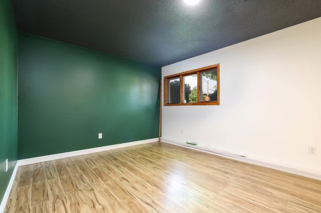 213 5th Street NE, Grand Meadow, MN 55936