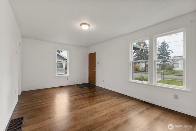 3702 S Gunnison Street, Tacoma, WA 98409