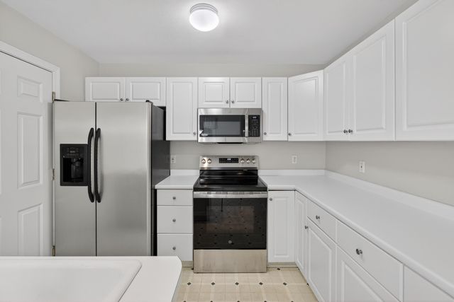1465 Hooksett Rd Unit 407, Hooksett, NH 03106