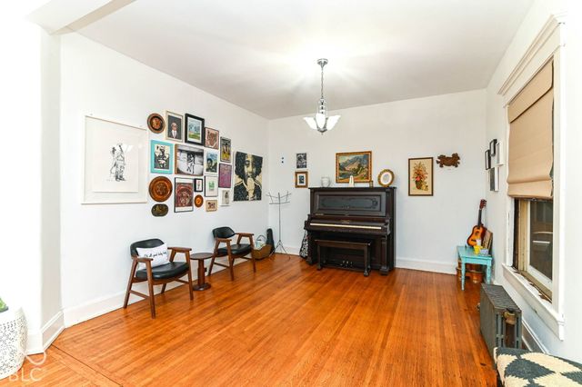 974 Woodruff Place East Drive, Indianapolis, IN 46201