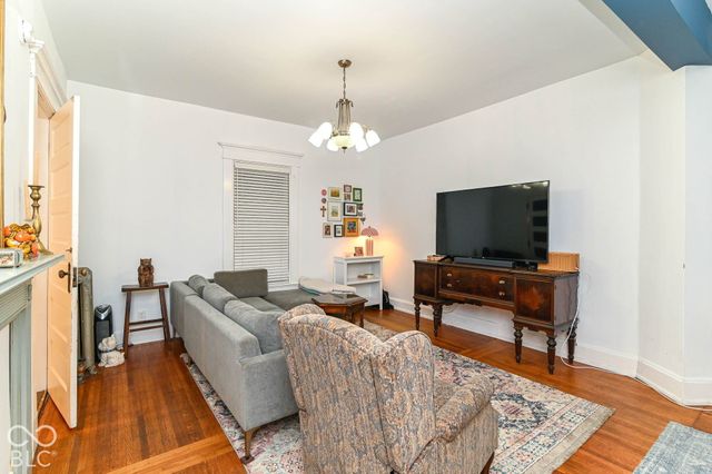 974 Woodruff Place East Drive, Indianapolis, IN 46201
