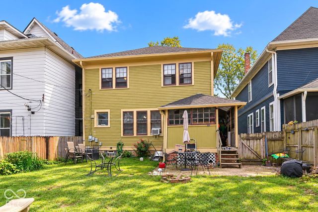 974 Woodruff Place East Drive, Indianapolis, IN 46201