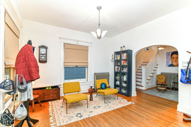 974 Woodruff Place East Drive, Indianapolis, IN 46201