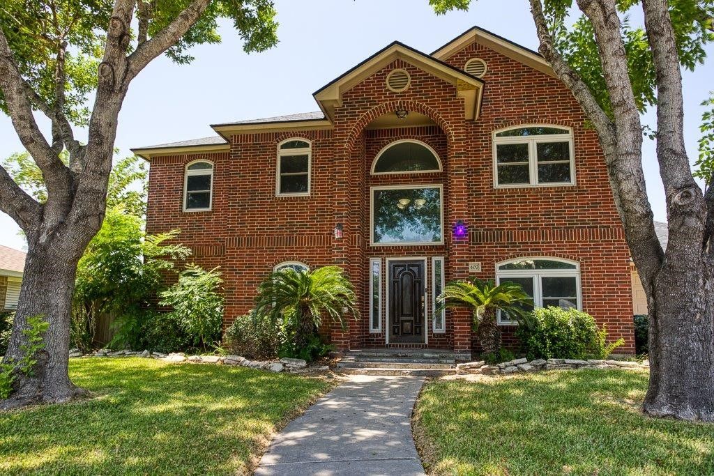2407 Park Wood Dr, Portland, TX 78374 — exterior