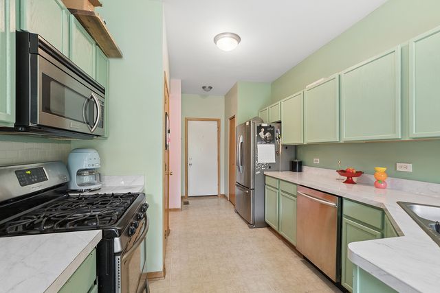 18416 Century Court, Tinley Park, IL 60477