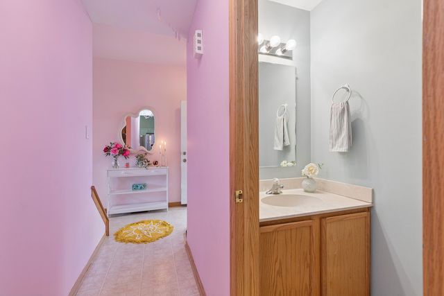 18416 Century Court, Tinley Park, IL 60477
