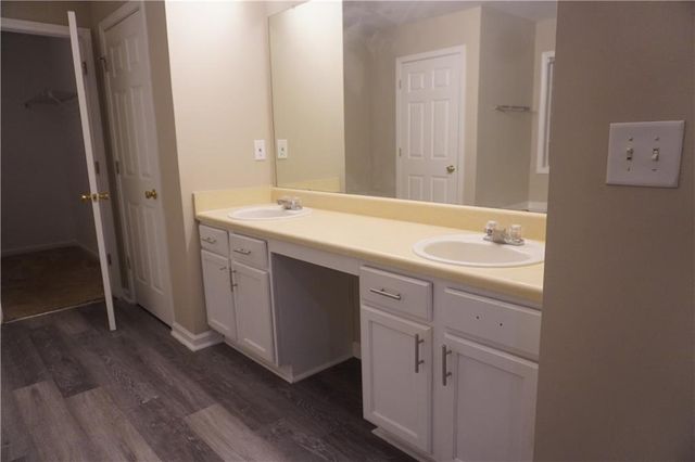 840 Paper Creek Drive, Lawrenceville, GA 30046