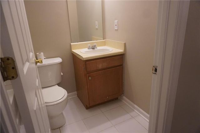 840 Paper Creek Drive, Lawrenceville, GA 30046