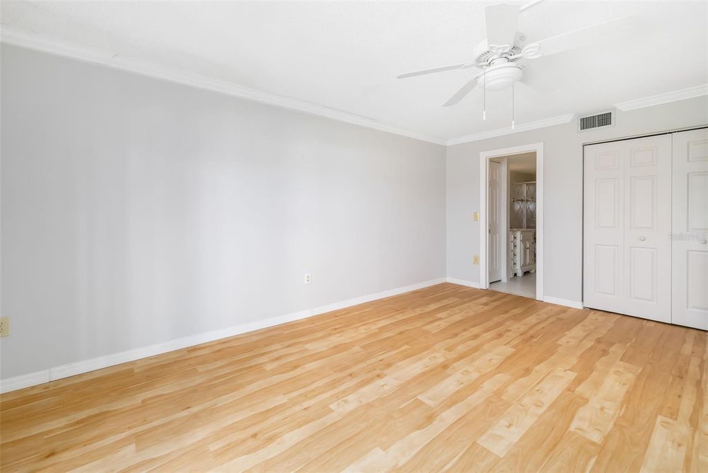 Image 14 of property listing at 4119 61ST AVENUE TERRACE W 308, Bradenton, FL 34210